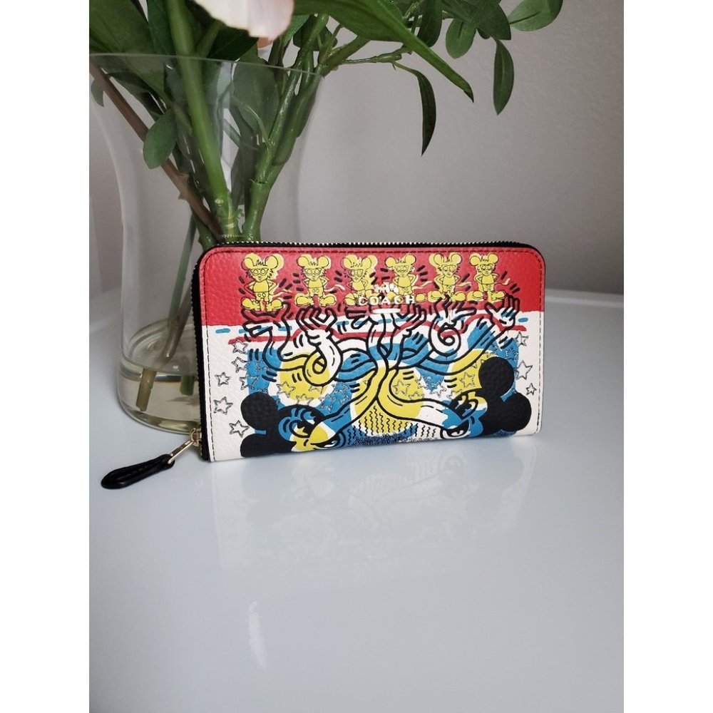 Coach wallet disney